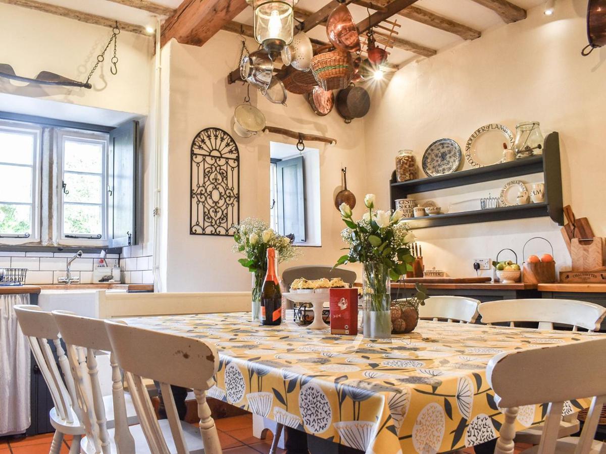 Lea Hall Farmhouse Tissington Ngoại thất bức ảnh